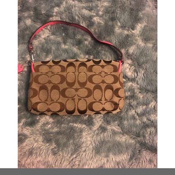 Coach wristlet - Picture 5 of 8